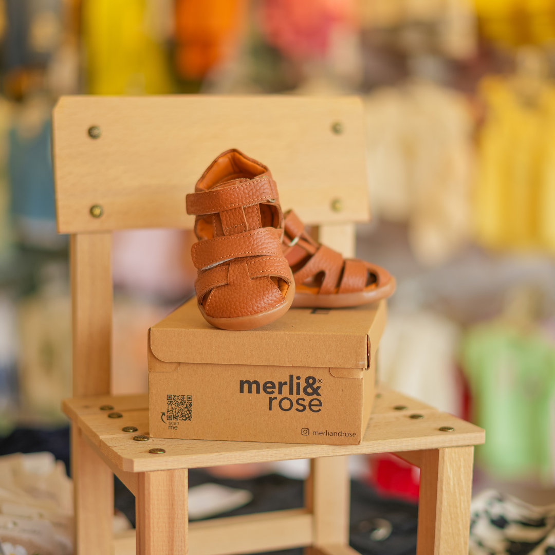 Merli&Rose Ortopedik Deri Sandalet – Kahverengi