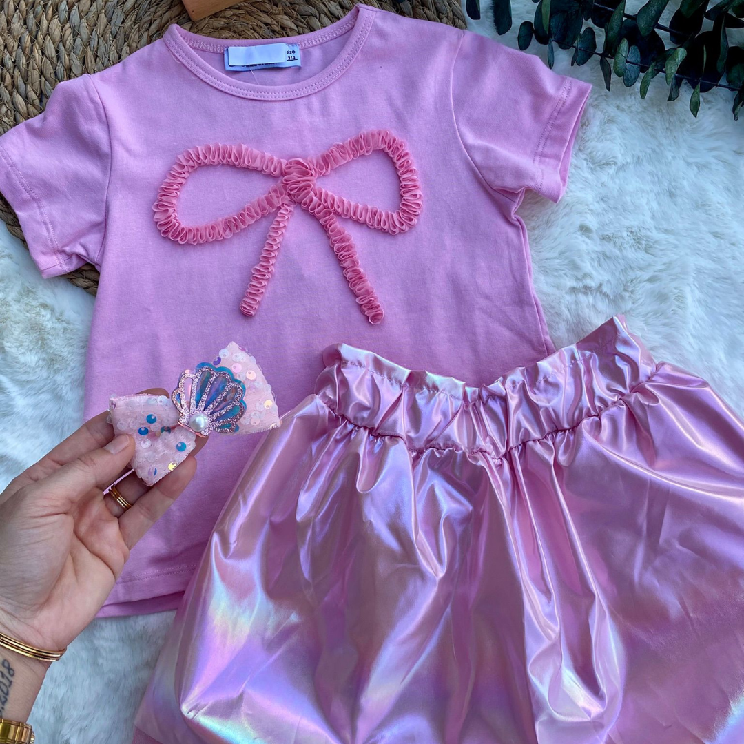 🎀 Pembe Fiyonk Detaylı T-Shirt ve Holografik Etek 2'li Kız Çocuk Takım