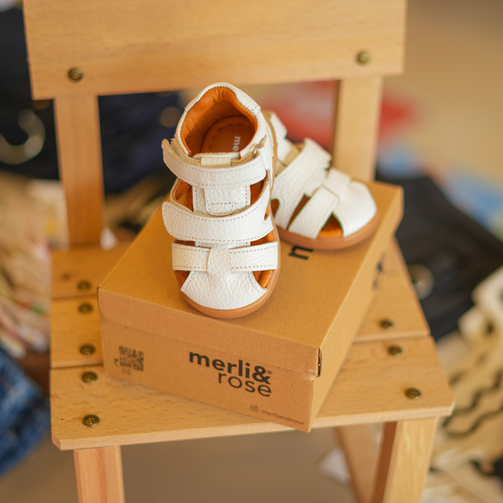 Merli&Rose Ortopedik Deri Sandalet – Beyaz